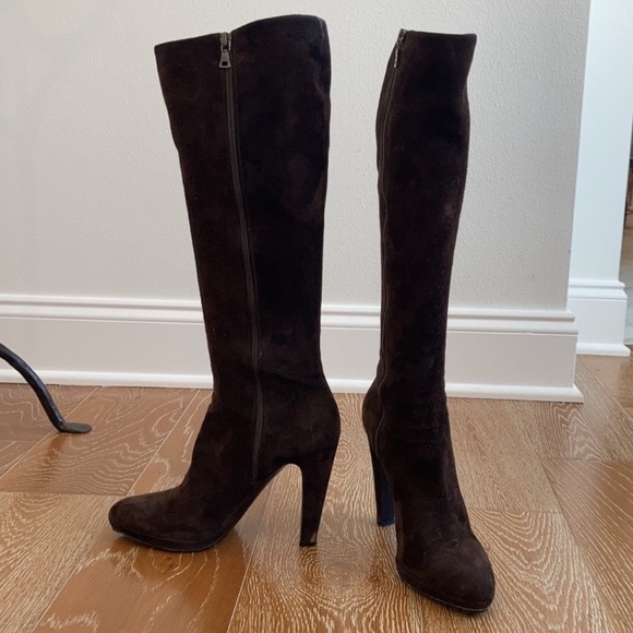 PRADA Ladies Knee High Brown Suede, High Heeled, Side Zip Up Boots Like New! - Picture 5 of 11